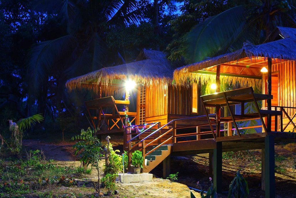 Hotel Phayam Garden View Koh Phayam Zimmer foto